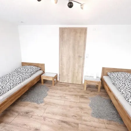 Ayna 4, Direkt An Der Schweizer Grenze דירה באד זקינגן