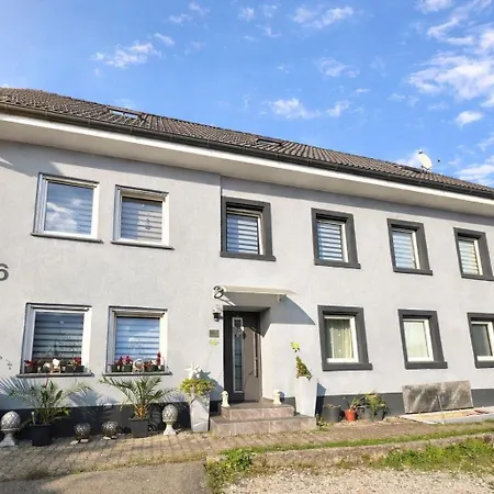 Daire Ayna 4, Direkt An Der Schweizer Grenze, 3 Schlafzimmer Bad Säckingen